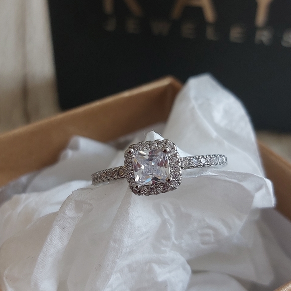 Silver 💍 Ring Cubic Zirconia Halo Ring - Picture 5 of 10